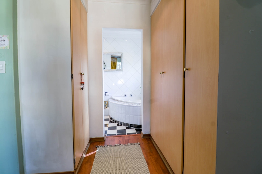 3 Bedroom Property for Sale in Amberfield Gauteng