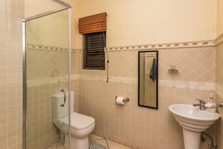 4 Bedroom Property for Sale in Greenstone Hill Gauteng