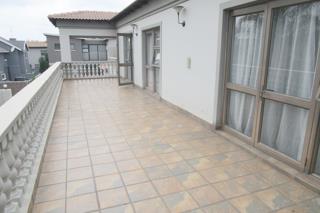 4 Bedroom Property for Sale in Greenstone Hill Gauteng