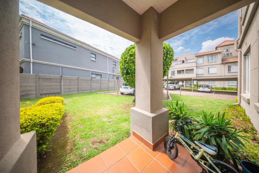 2 Bedroom Property for Sale in Eden Glen Gauteng