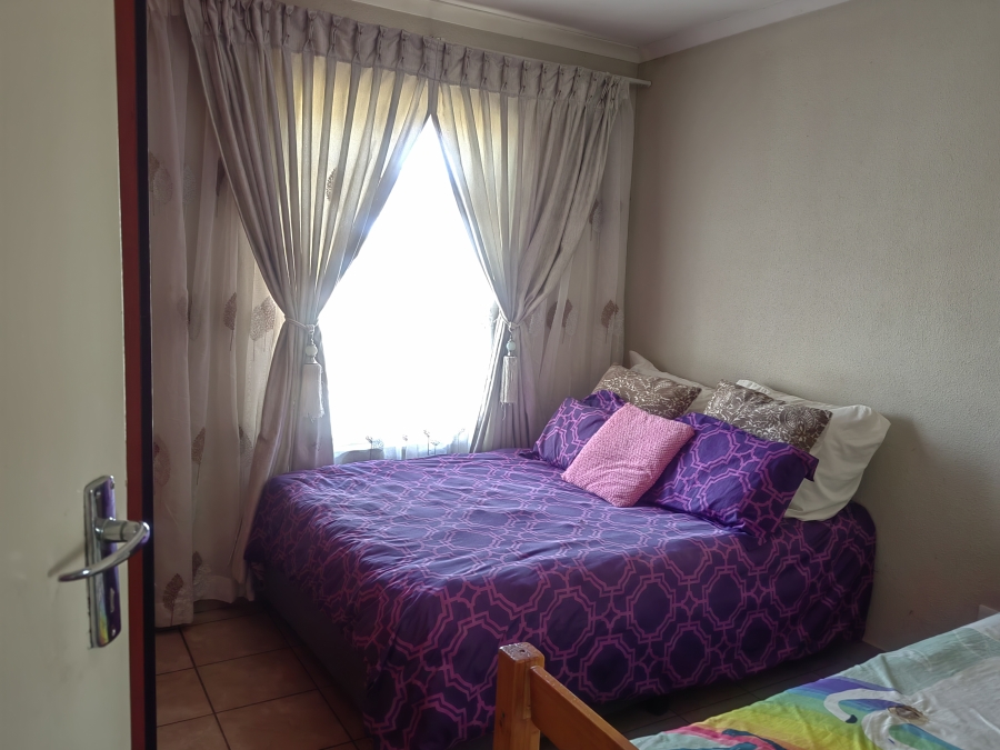 3 Bedroom Property for Sale in Albertsdal Gauteng