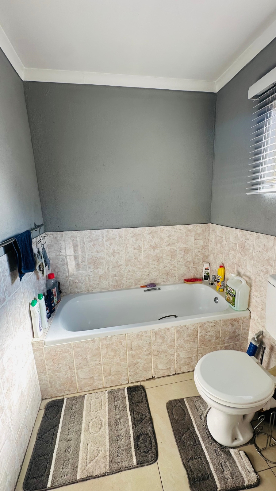 4 Bedroom Property for Sale in Ormonde Gauteng