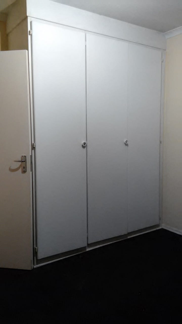 2 Bedroom Property for Sale in Vorna Valley Gauteng