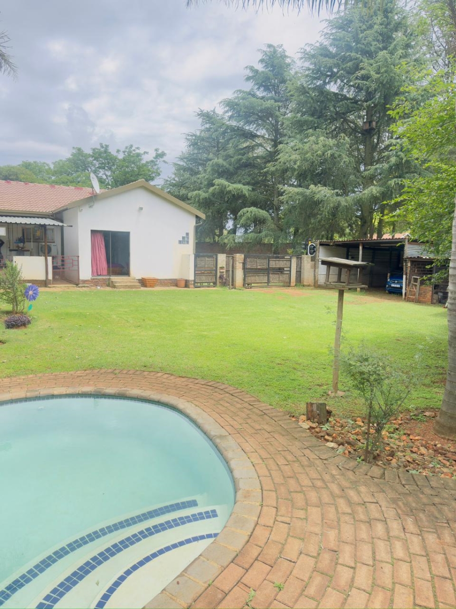 3 Bedroom Property for Sale in Bredell Gauteng