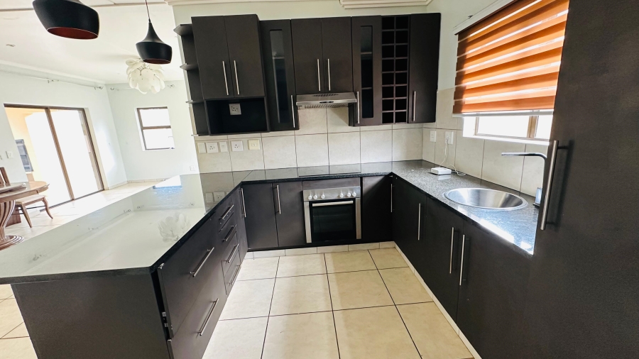 To Let 3 Bedroom Property for Rent in Carlswald Gauteng