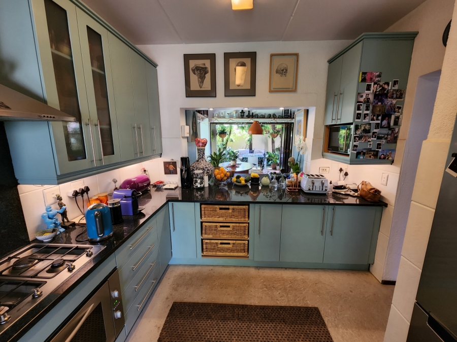 3 Bedroom Property for Sale in Woodhill Estate Gauteng