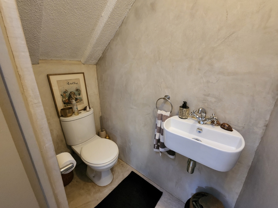 3 Bedroom Property for Sale in Woodhill Estate Gauteng