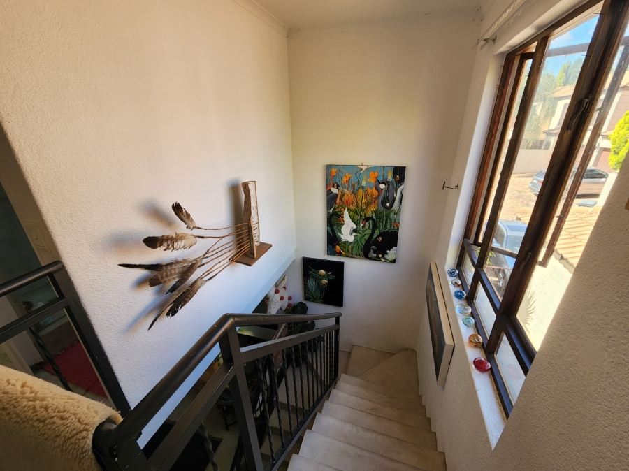 3 Bedroom Property for Sale in Woodhill Estate Gauteng