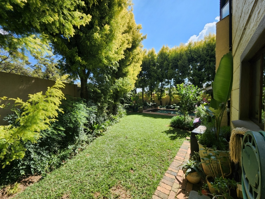 3 Bedroom Property for Sale in Woodhill Estate Gauteng