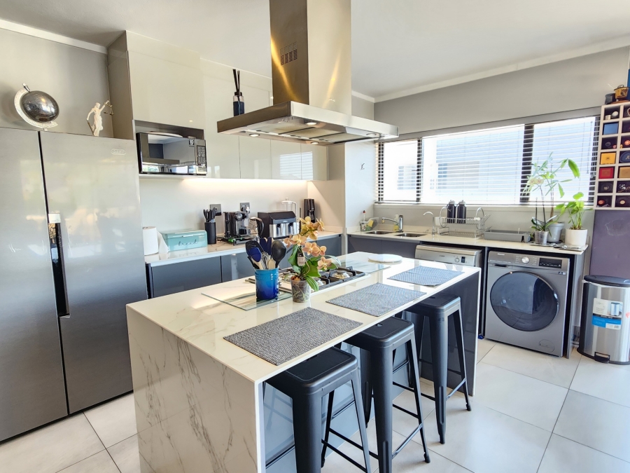 2 Bedroom Property for Sale in Waterkloof Gauteng