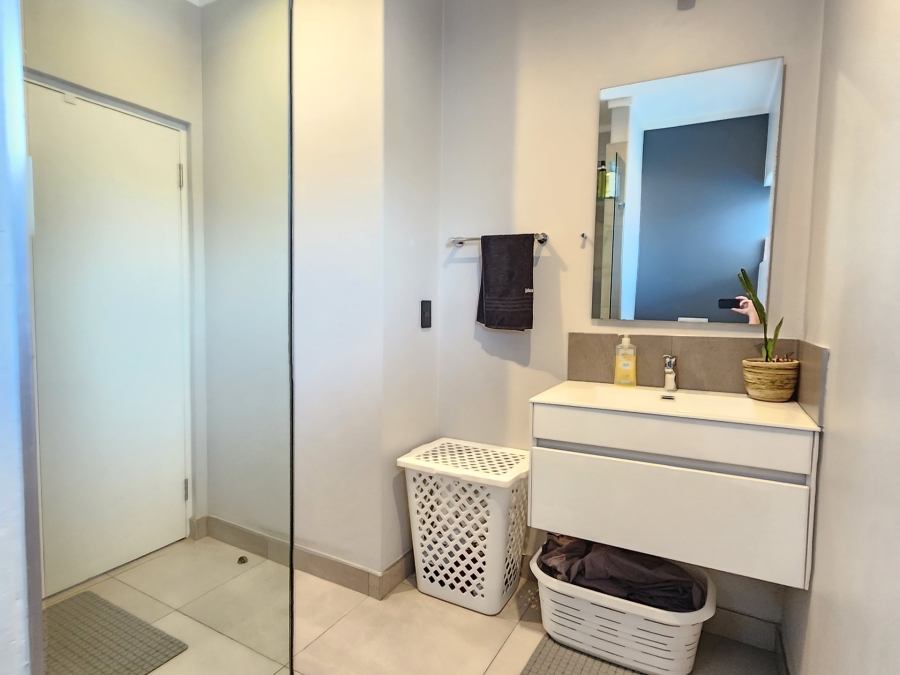 2 Bedroom Property for Sale in Waterkloof Gauteng