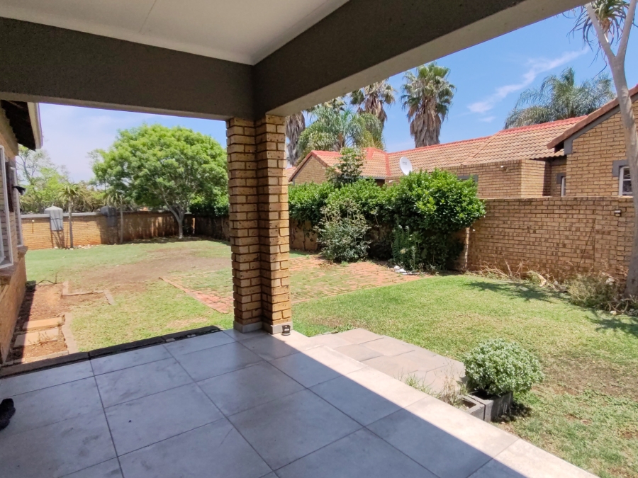 3 Bedroom Property for Sale in Equestria Gauteng