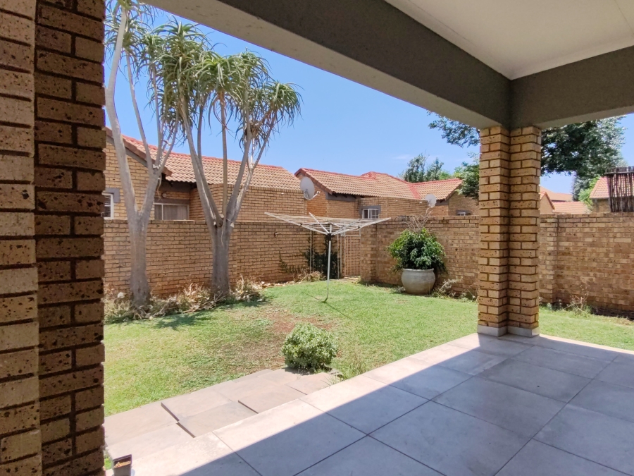 3 Bedroom Property for Sale in Equestria Gauteng