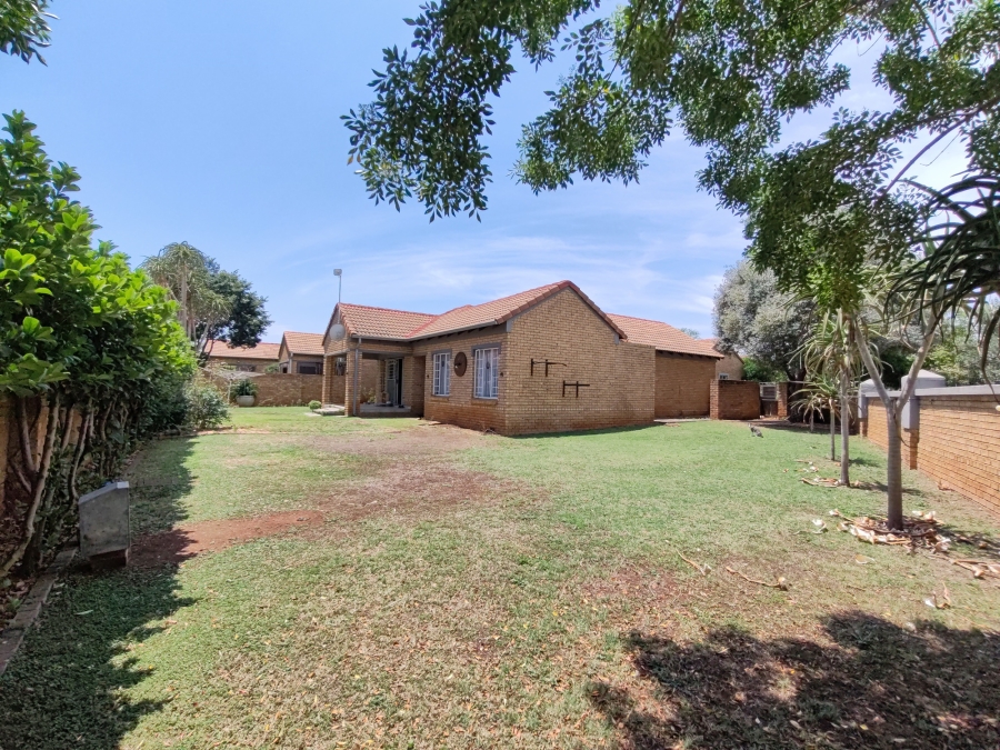 3 Bedroom Property for Sale in Equestria Gauteng