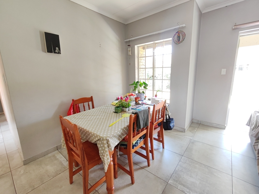 3 Bedroom Property for Sale in Equestria Gauteng