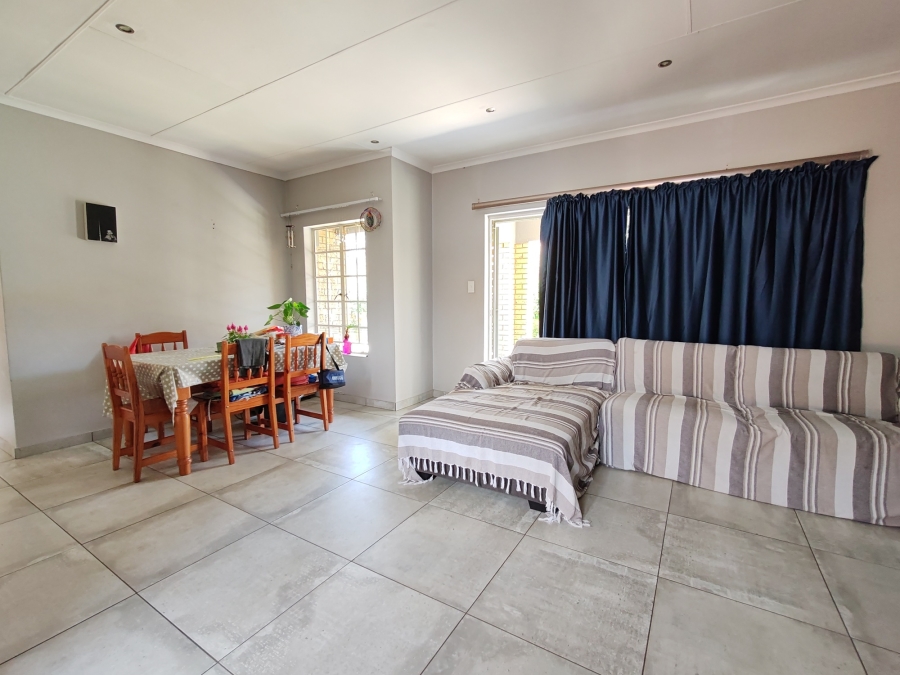 3 Bedroom Property for Sale in Equestria Gauteng