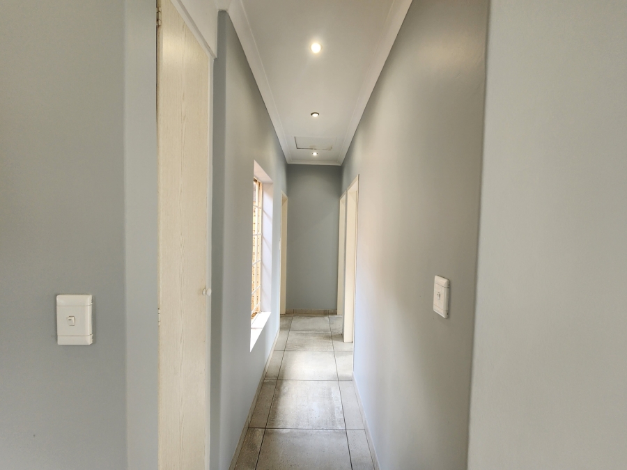 3 Bedroom Property for Sale in Equestria Gauteng