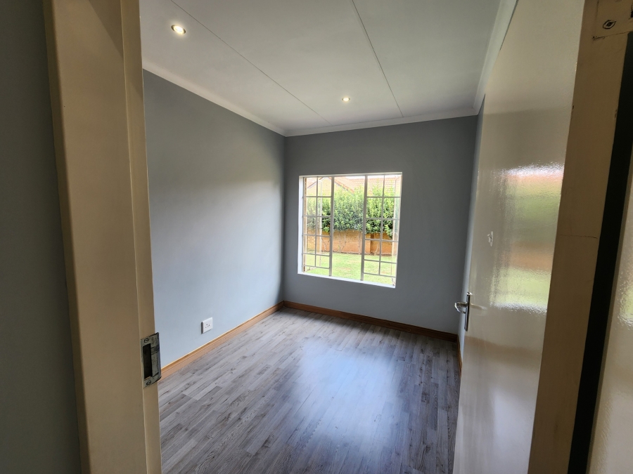 3 Bedroom Property for Sale in Equestria Gauteng