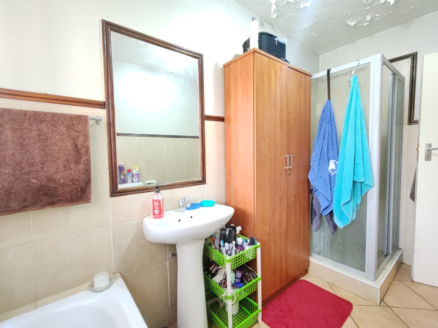 2 Bedroom Property for Sale in Equestria Gauteng