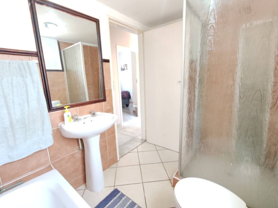 2 Bedroom Property for Sale in Equestria Gauteng