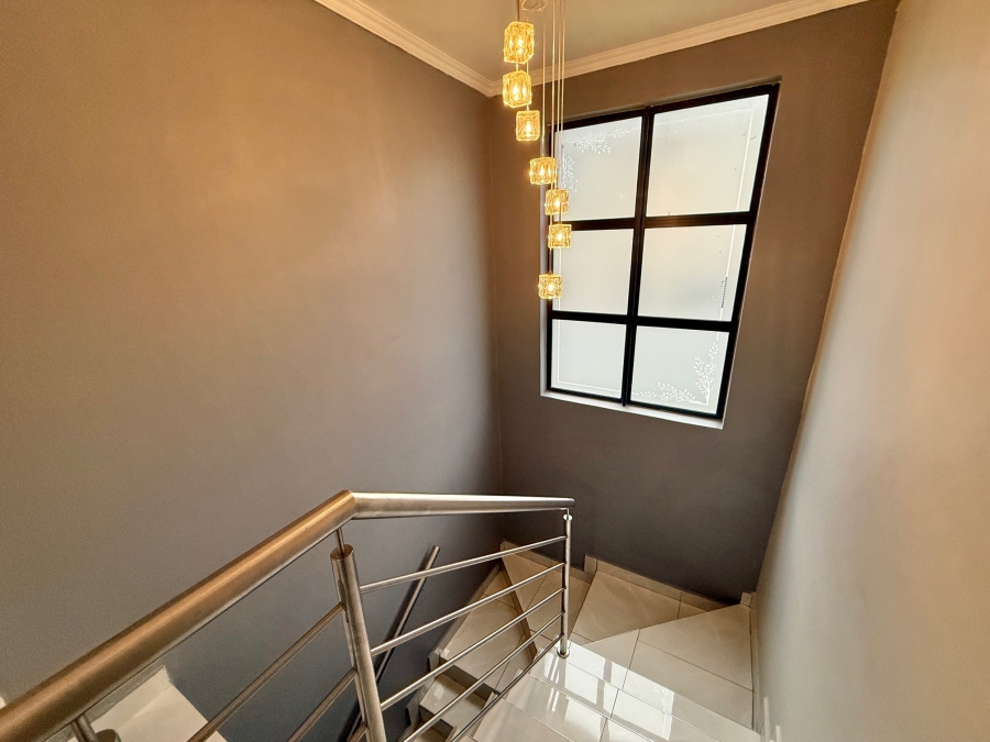 3 Bedroom Property for Sale in Olympus AH Gauteng