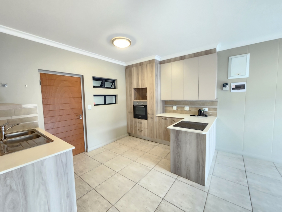 1 Bedroom Property for Sale in Waterkloof Marina Retirement Estate Gauteng