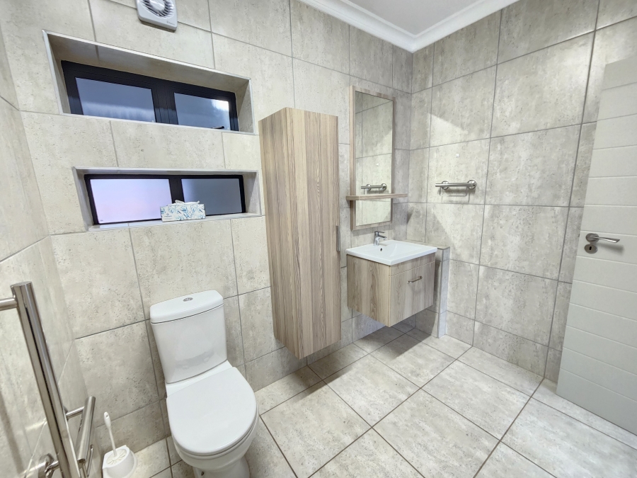 1 Bedroom Property for Sale in Waterkloof Marina Retirement Estate Gauteng