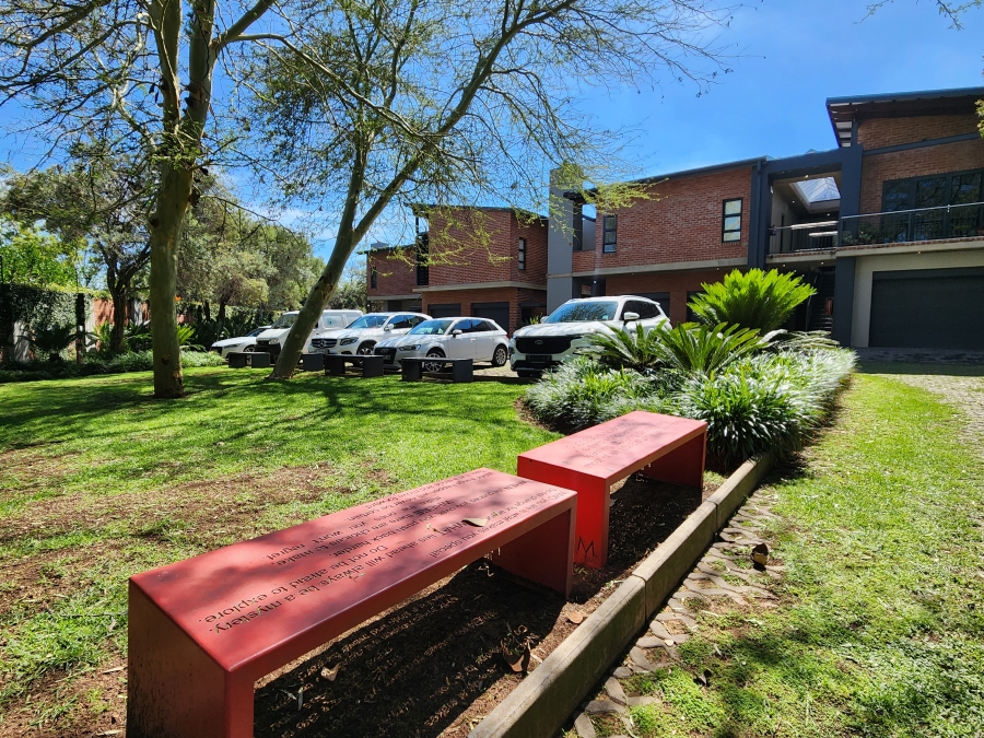 2 Bedroom Property for Sale in Menlo Park Gauteng