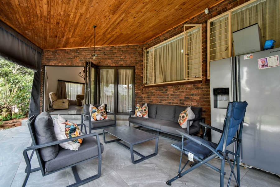 4 Bedroom Property for Sale in Waterkloof Glen Gauteng