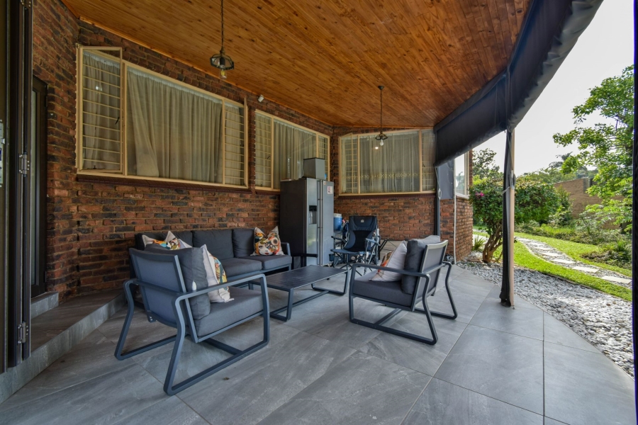 4 Bedroom Property for Sale in Waterkloof Glen Gauteng