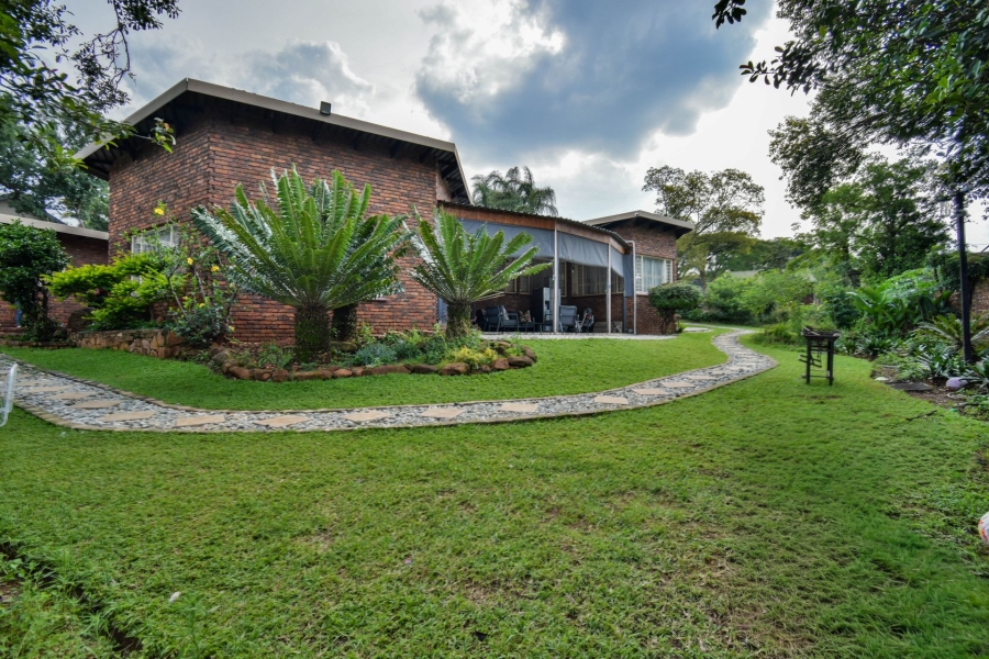 4 Bedroom Property for Sale in Waterkloof Glen Gauteng