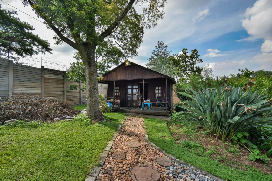 4 Bedroom Property for Sale in Waterkloof Glen Gauteng