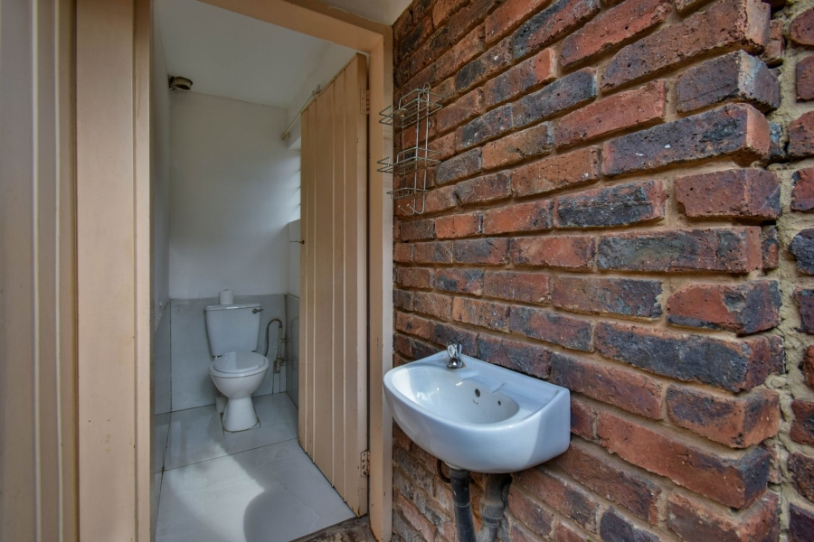 4 Bedroom Property for Sale in Waterkloof Glen Gauteng