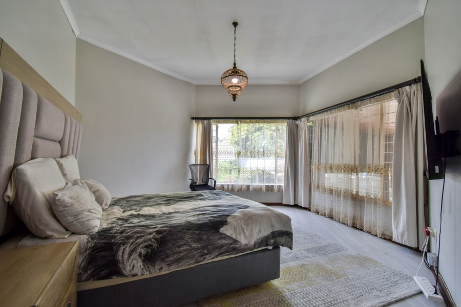4 Bedroom Property for Sale in Waterkloof Glen Gauteng