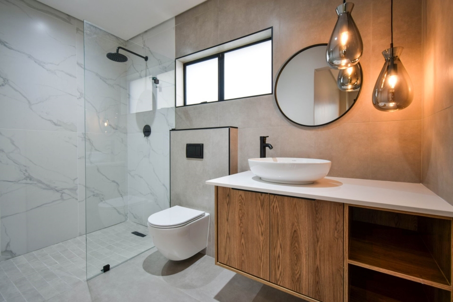 5 Bedroom Property for Sale in Midstream Heights Gauteng