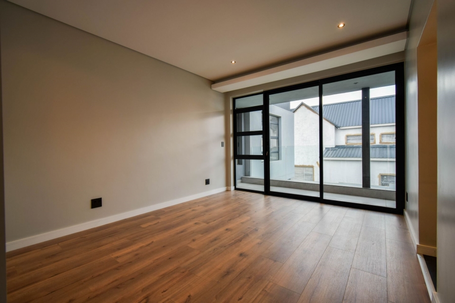 5 Bedroom Property for Sale in Midstream Heights Gauteng