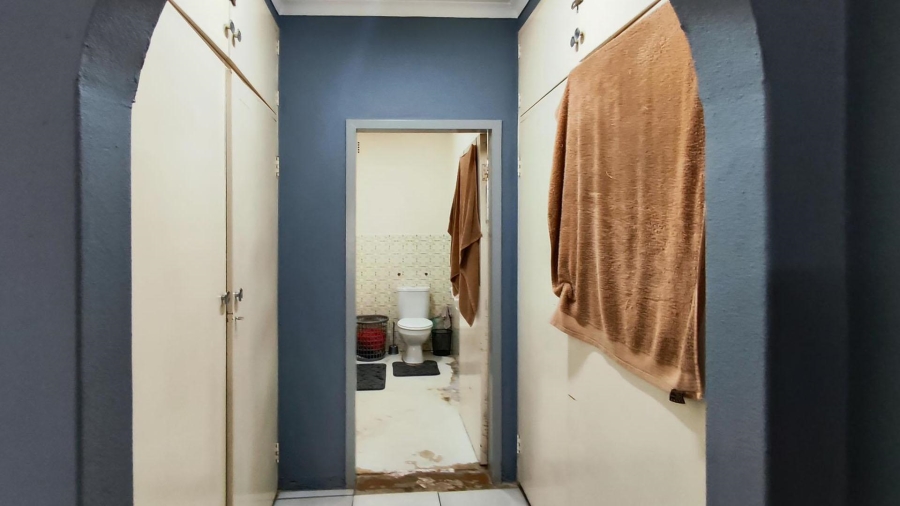 3 Bedroom Property for Sale in Barvallen Gauteng