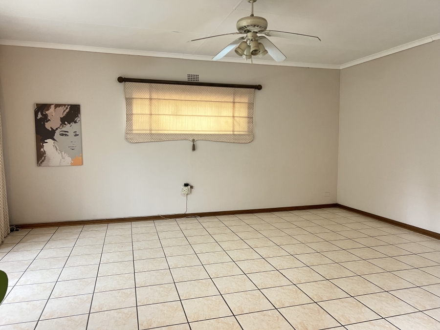 4 Bedroom Property for Sale in Brackendowns Gauteng