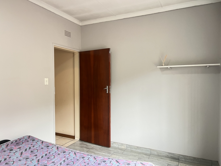 4 Bedroom Property for Sale in Brackendowns Gauteng