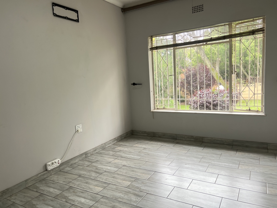 4 Bedroom Property for Sale in Brackendowns Gauteng