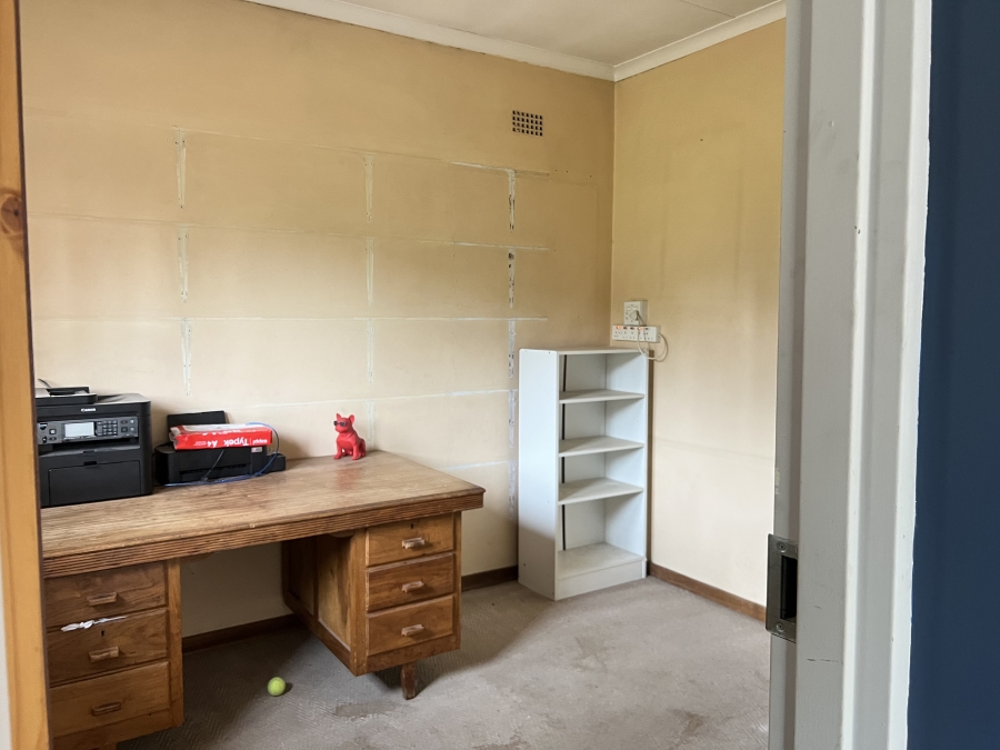 4 Bedroom Property for Sale in Brackendowns Gauteng