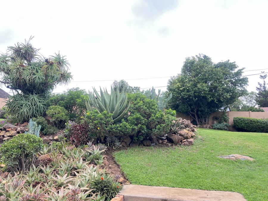 4 Bedroom Property for Sale in Brackendowns Gauteng