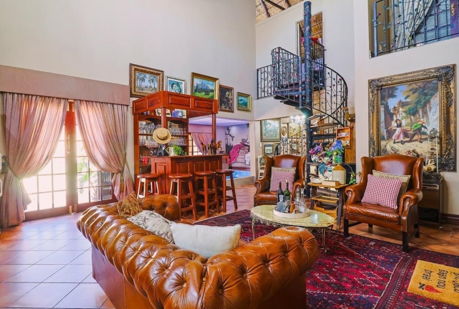 6 Bedroom Property for Sale in Alberante Gauteng