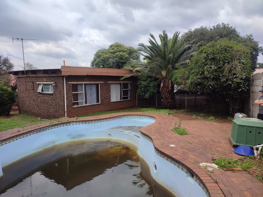3 Bedroom Property for Sale in Hazeldene Gauteng