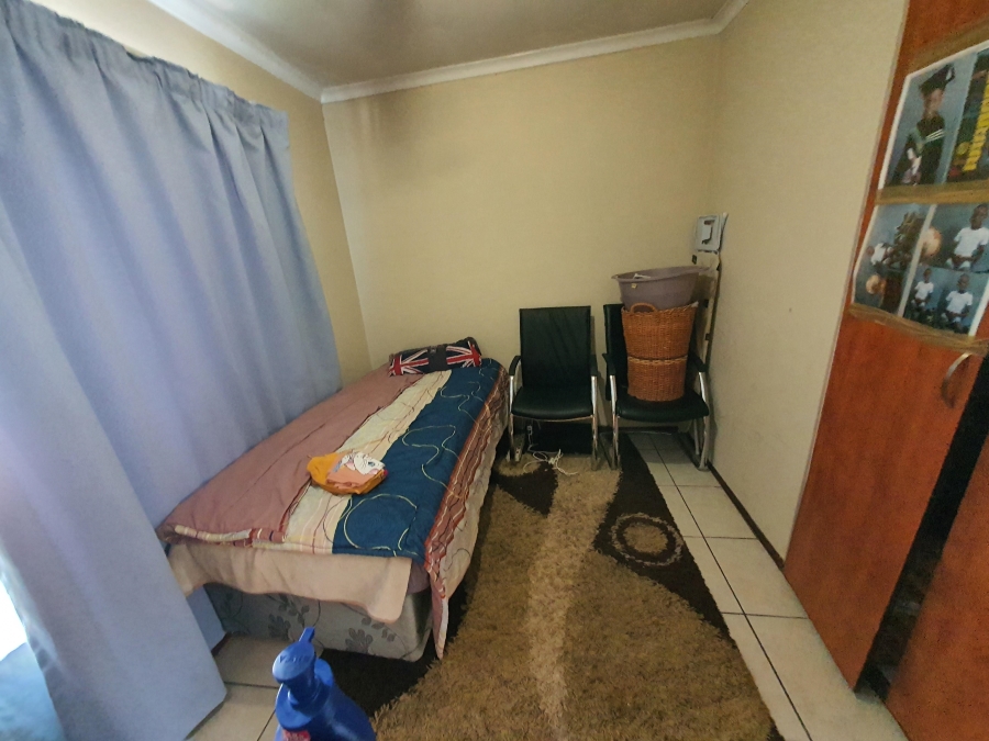 To Let 3 Bedroom Property for Rent in Albemarle Gauteng
