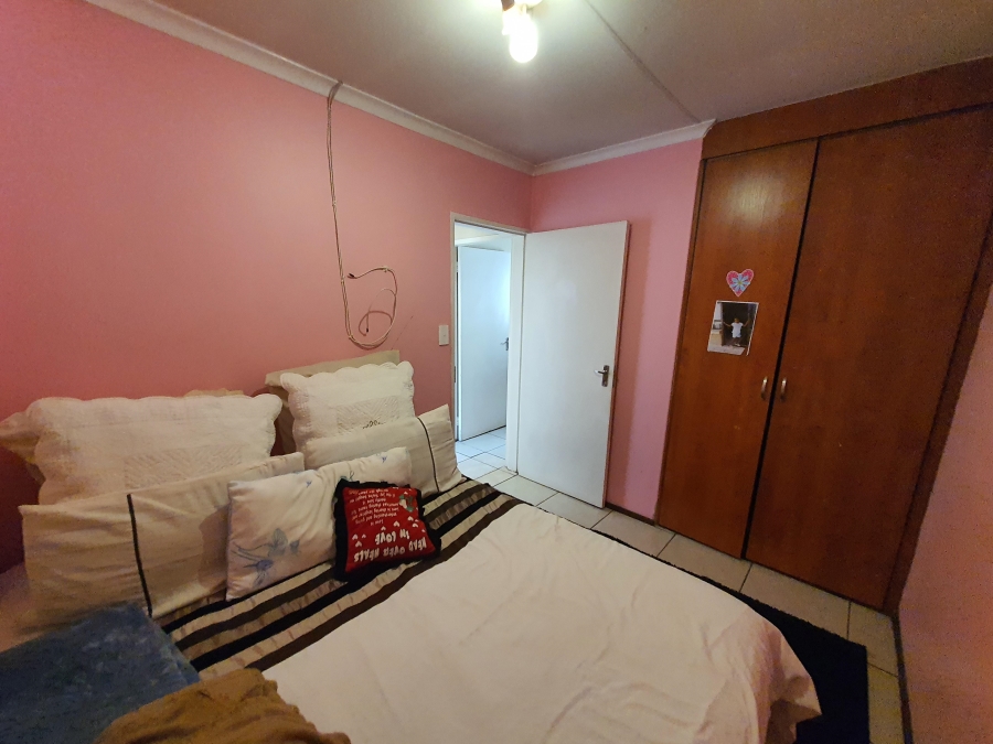 To Let 3 Bedroom Property for Rent in Albemarle Gauteng