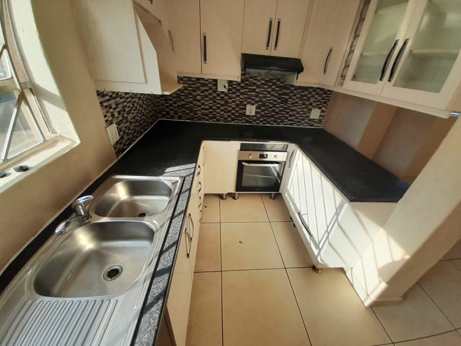 To Let 3 Bedroom Property for Rent in Winchester Hills Gauteng