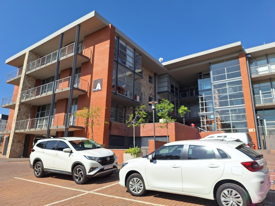 To Let commercial Property for Rent in Bryanston Gauteng