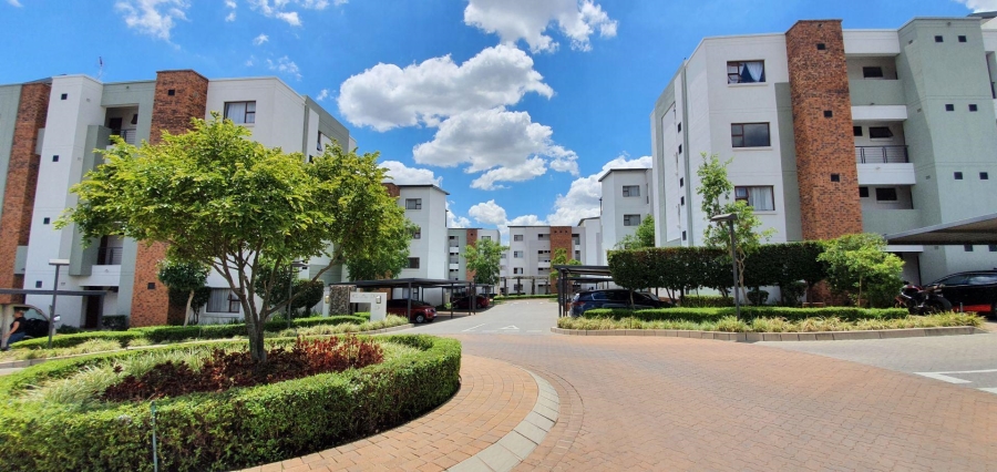 To Let 2 Bedroom Property for Rent in Ferndale Gauteng