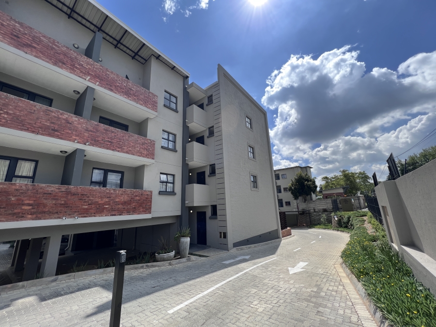 2 Bedroom Property for Sale in Ferndale Gauteng